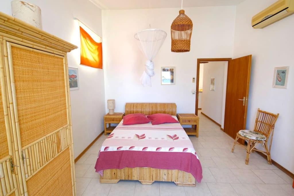 Photo of Bedroom in Tombeau Bay