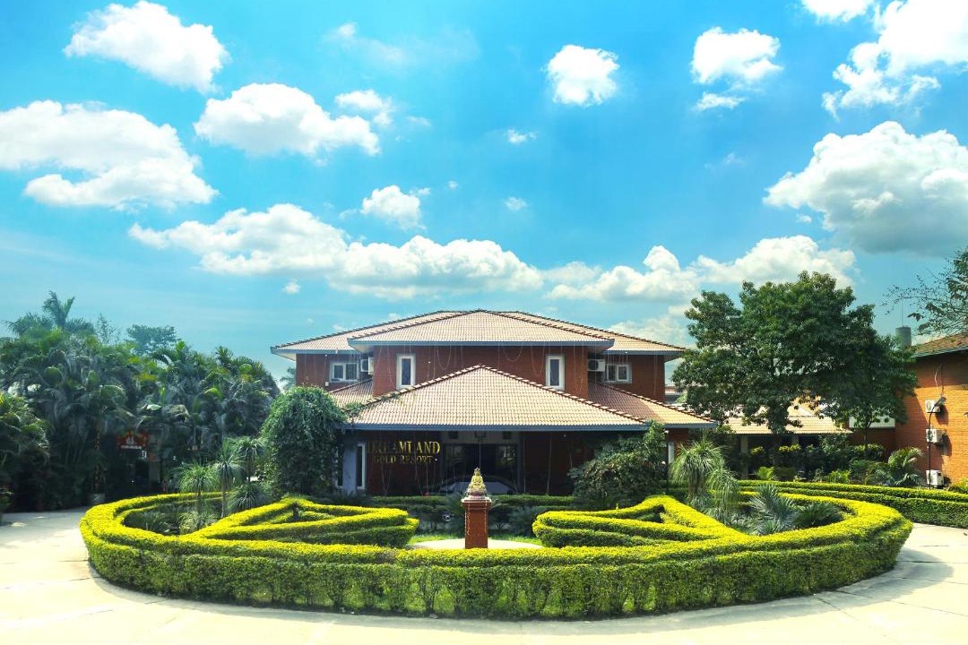Photo of Others in Manigram