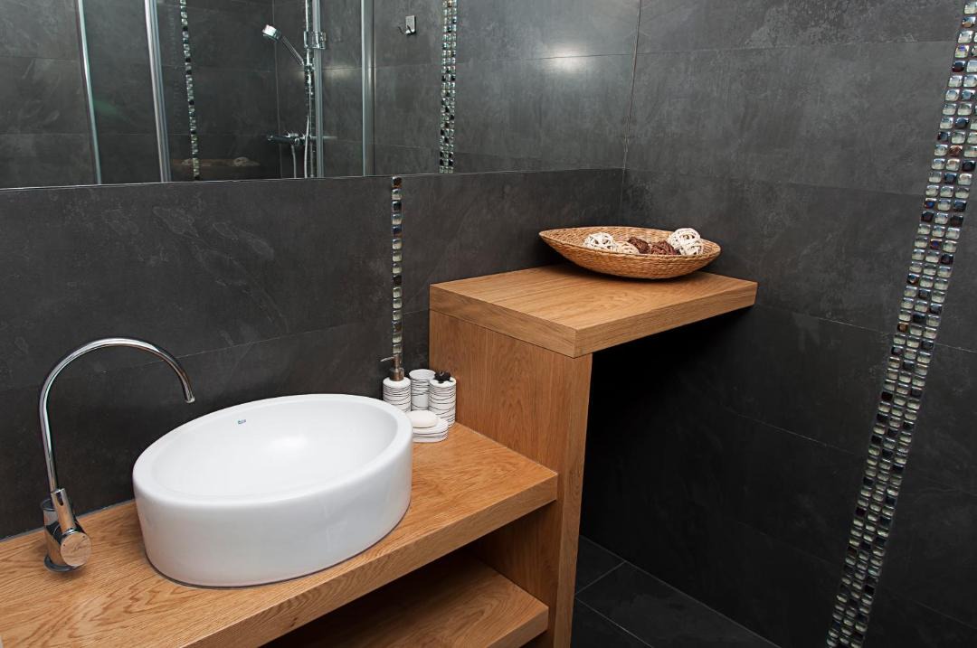 Photo of Bathroom in Puck