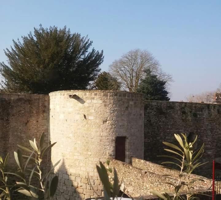 Photo of Buildings in Dourdan