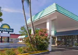 Days Inn by Wyndham St. Petersburg Central