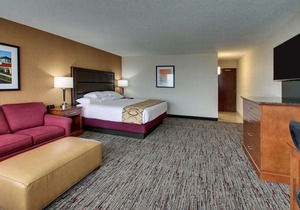 Drury Inn & Suites Evansville East