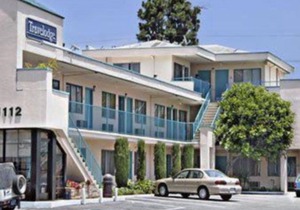 Travelodge by Wyndham Burbank-Glendale