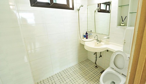Room (Family sea)