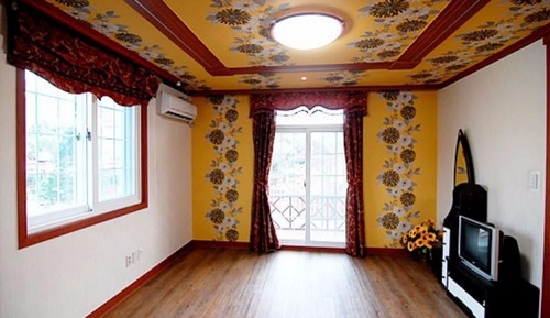 Room (Nest of grace)