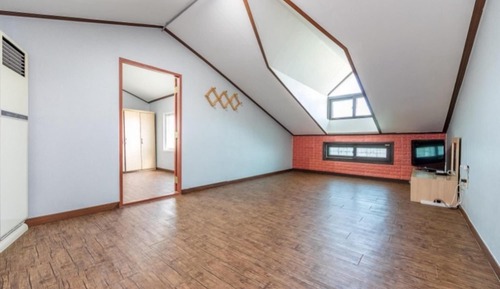 Room (Ondol Two room (83 Room 306))