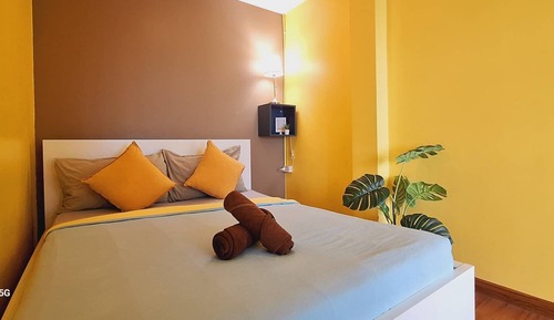 Economy Double Room, 1 Queen Bed, Private Bathroom, City View