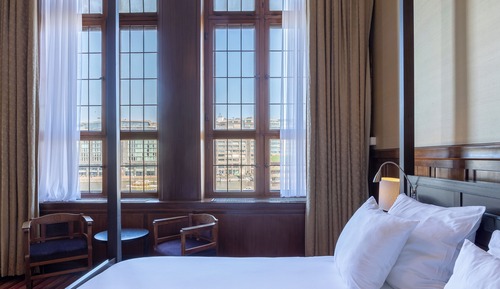 Suite, 1 King Bed