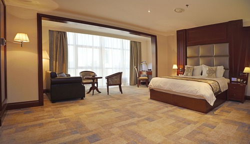 Deluxe King Room