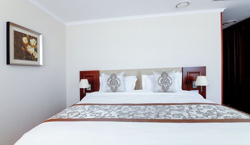 King Guest Room