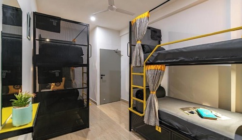 Bed in 4 Bed Mixed Dormitory