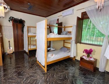 Bed in 10-Bed Mixed Dormitory Room