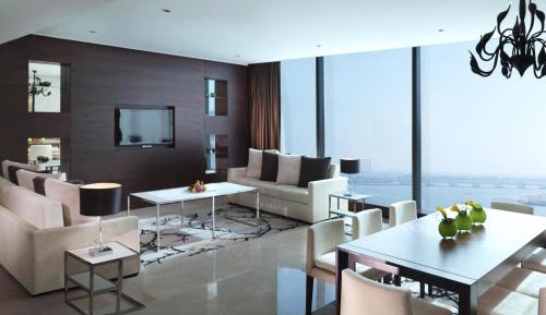 Fairmont Gold Premium King Suite - Nonsmoking