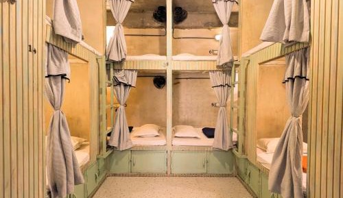 Bed in 8-Bed Mixed Dormitory Room