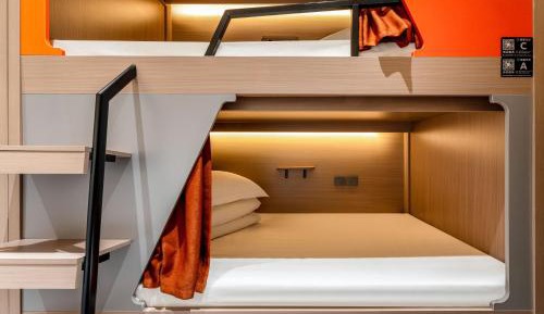 4-Bed Male Dormitory Room 