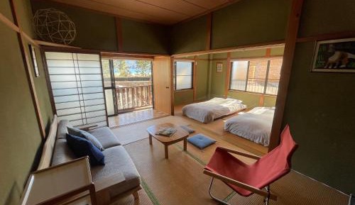 Japanese-Style Room