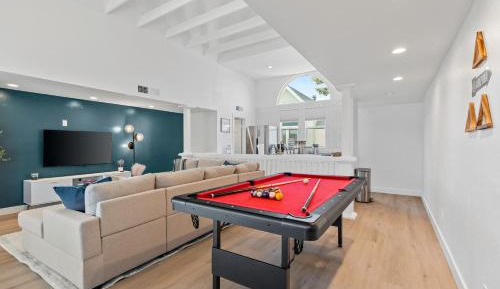 Two-Bedroom Townhouse