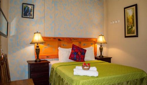 Double Room with Private Bathroom