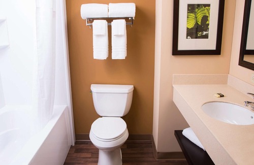 Burbank Hotel | Extended Stay America Suites - Los Angeles - Burbank Airport