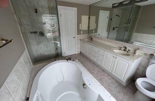 Scarborough House | Cozy Upscale Scarborough Home!