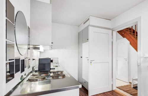 Wiedikon Apartment | Charming Home for Flexible Weekly/Monthly Rent