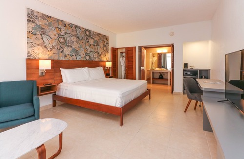 Candelero Abajo Hotel | Wyndham Palmas Beach & Golf Resort