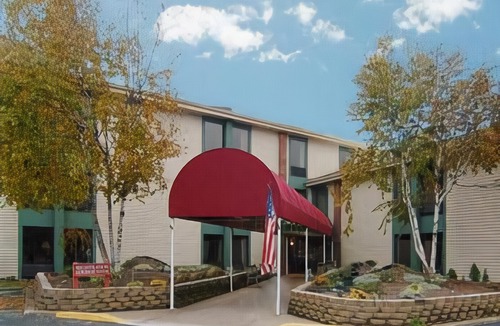 Milnesville Hotel | Comfort Inn West Hazleton