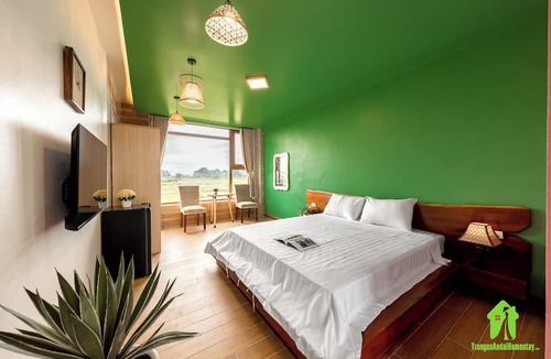 Ninh Binh House | Trang An Ao Dai Homestay - Triple room with field view - Bich Dong room