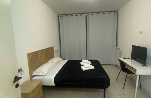 Zona XXIV Fonte Ostiense Apartment | Spazioso Appartamento Lauretino