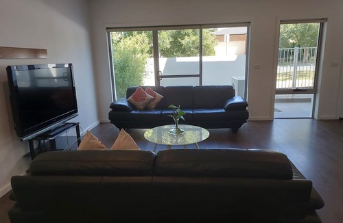 Franklin House | Modern House in Franklin Next to Light Rail