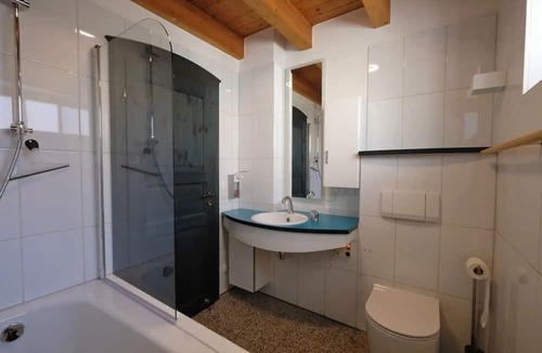 Altrip Apartment | Apartment 'Charmantes Fachwerkhaus Mit Stil' with Terrace, Wi-Fi and Air Conditioning