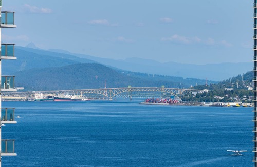 Coal Harbour Apartment | Luxury New Condo in downtown close to all amenities