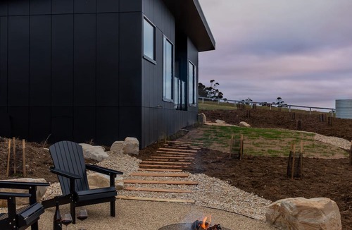 Carlton River Villa | Suite West - Wherewithal
