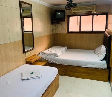 Masjid Bandar Cabin | B H Residency