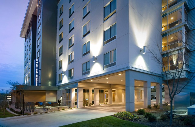 Fairfield Inn and Suites by Marriott Nashville Downtown/The Gulch